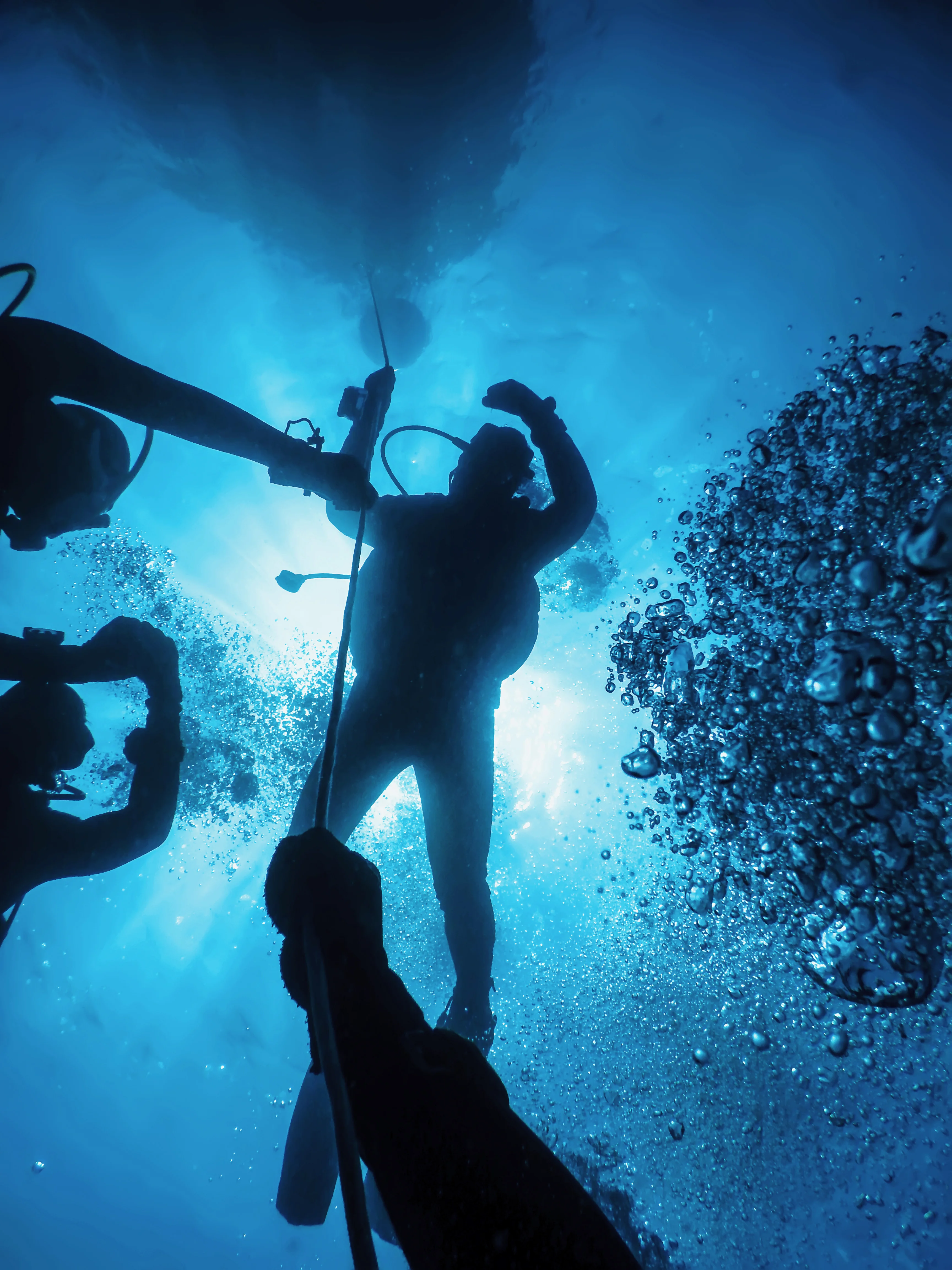 Buzo certificado practicando habilidades de rescate en Mahahual